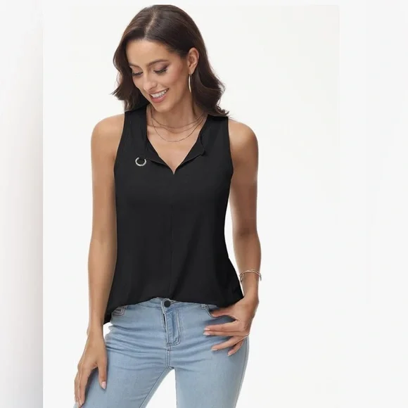 Keyhole V-Neck Tanktop - Picture 4 of 14